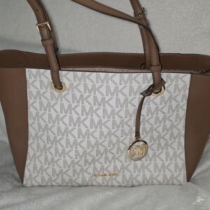 Michael Kors Tan and Cream Signature Tote